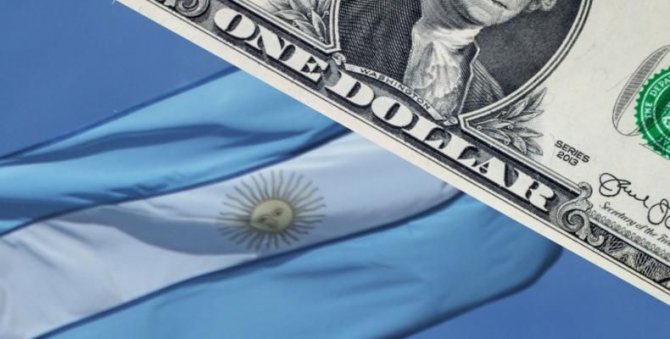 الأرجنتين ترجئ سداد 9.8 مليار دولار من الديون لعام 2021